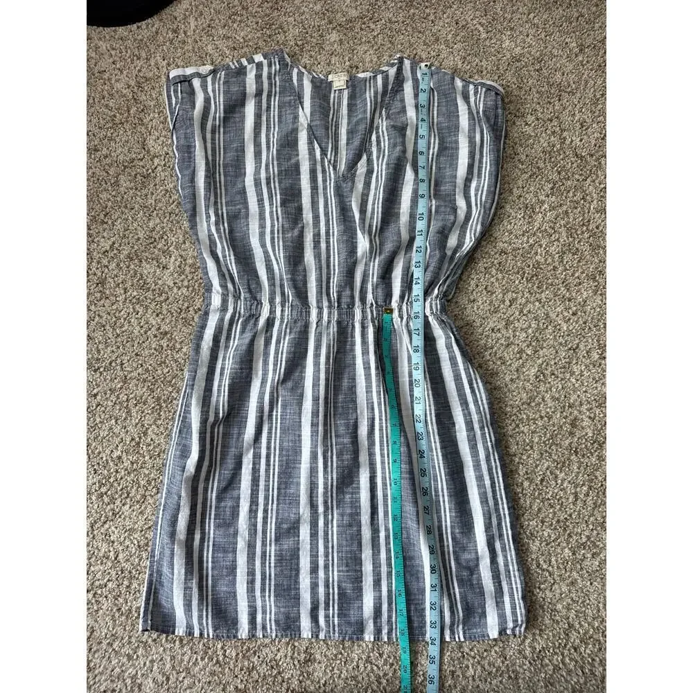 J. CREW size Medium women's dress. Lightweight, 100% Cotton, Blue & White